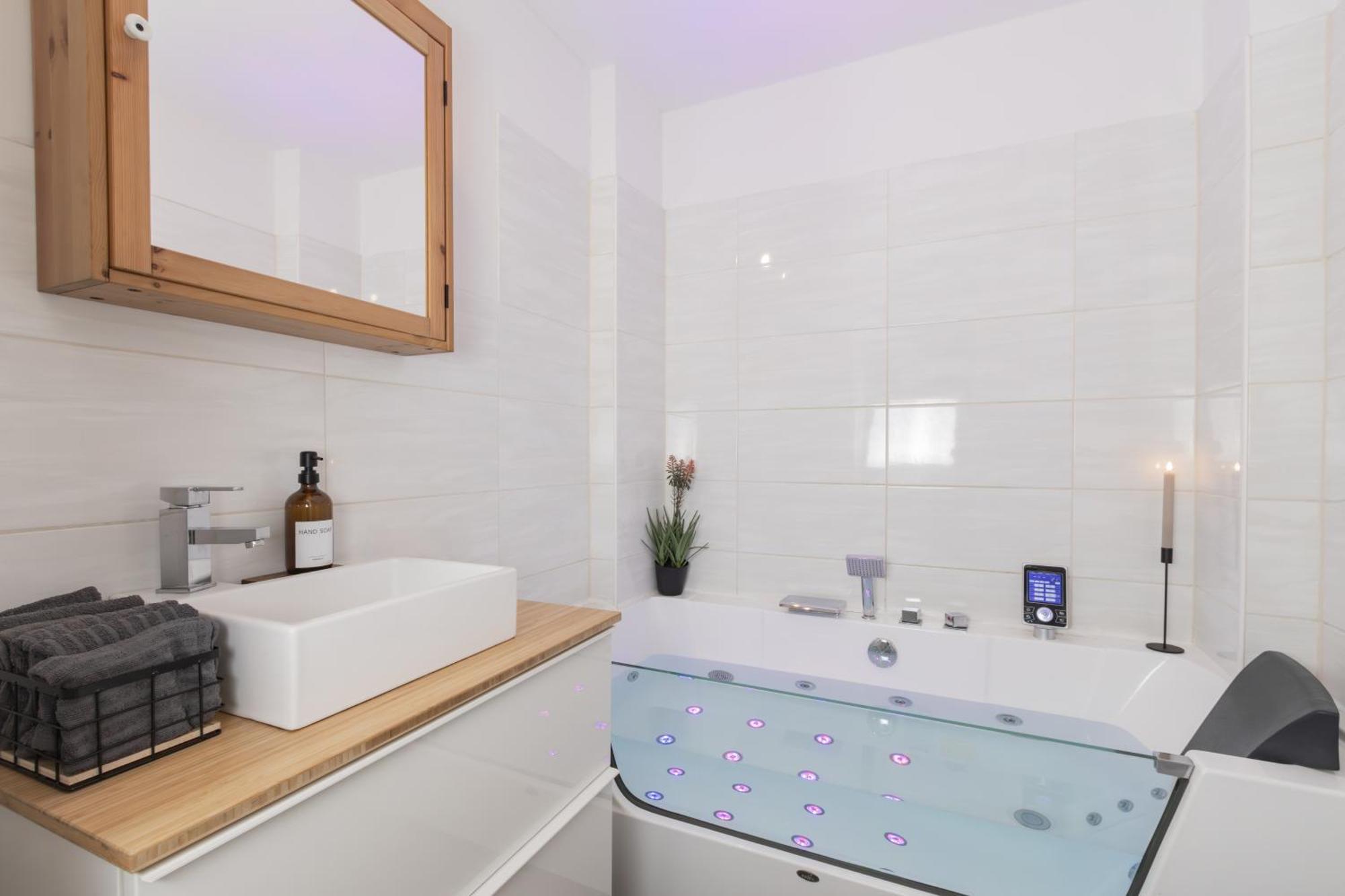Mc'Maggies Atelier Apartment Меербуш Екстериор снимка